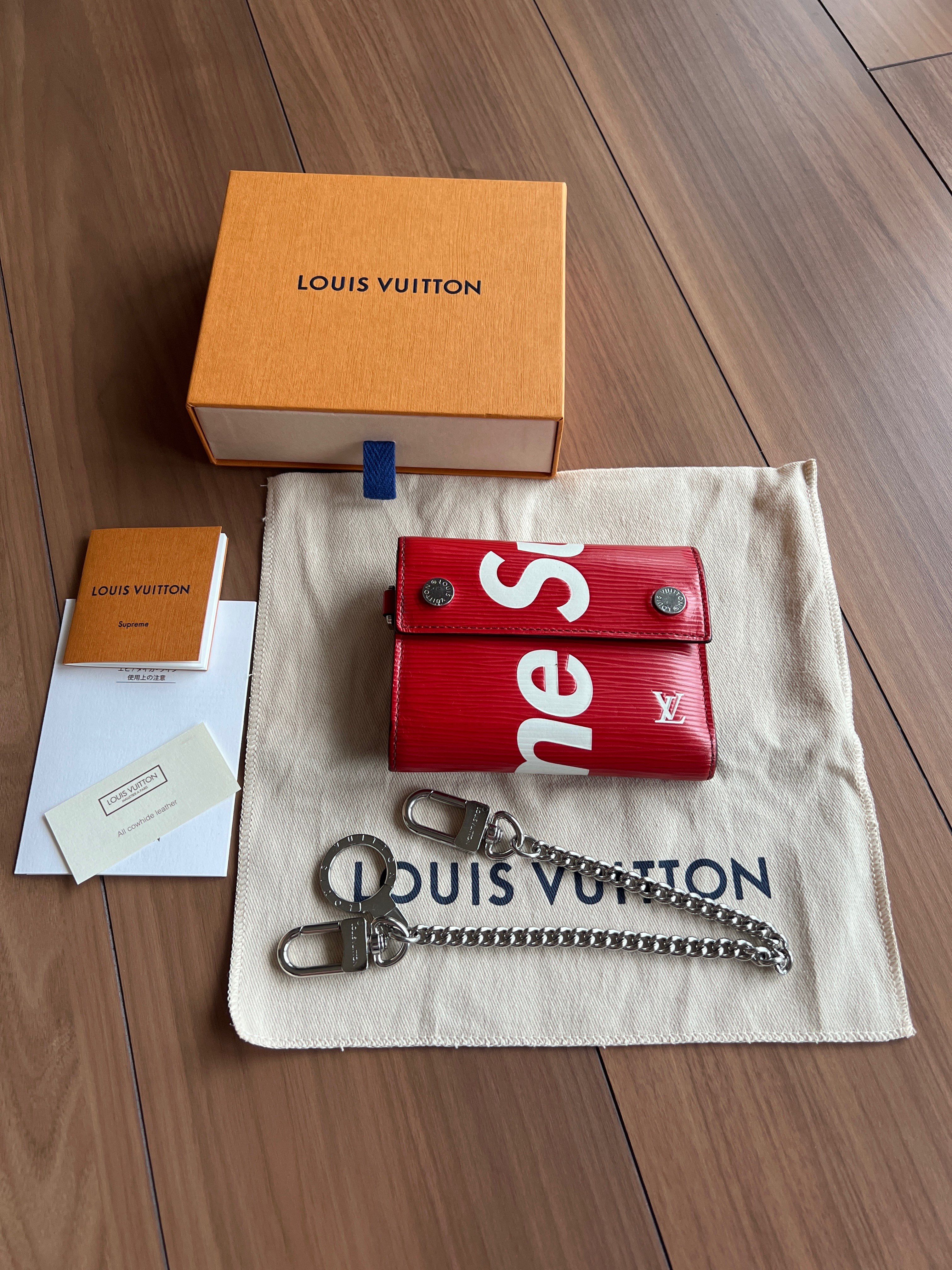 Louis Vuitton x Supreme Chain Wallet "Red"