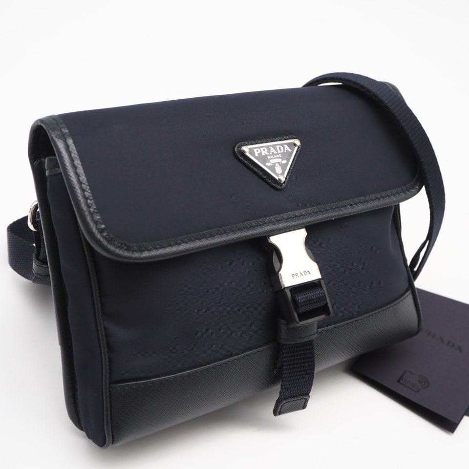 極美品 PRADA プラダ Re-Nylon サフィアーノ レザー スマートフォンケース 2ZH108 2wayショルダーバッグ ネイビー ナイロン サフィアーノ メンズ