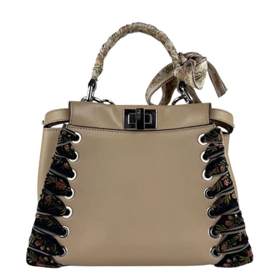 フェンディ FENDI ショルダーバッグ ハンドバッグ ミニ ピーカブー レザー ベージュ レディース 8BN244-9GE【中古】 z9214