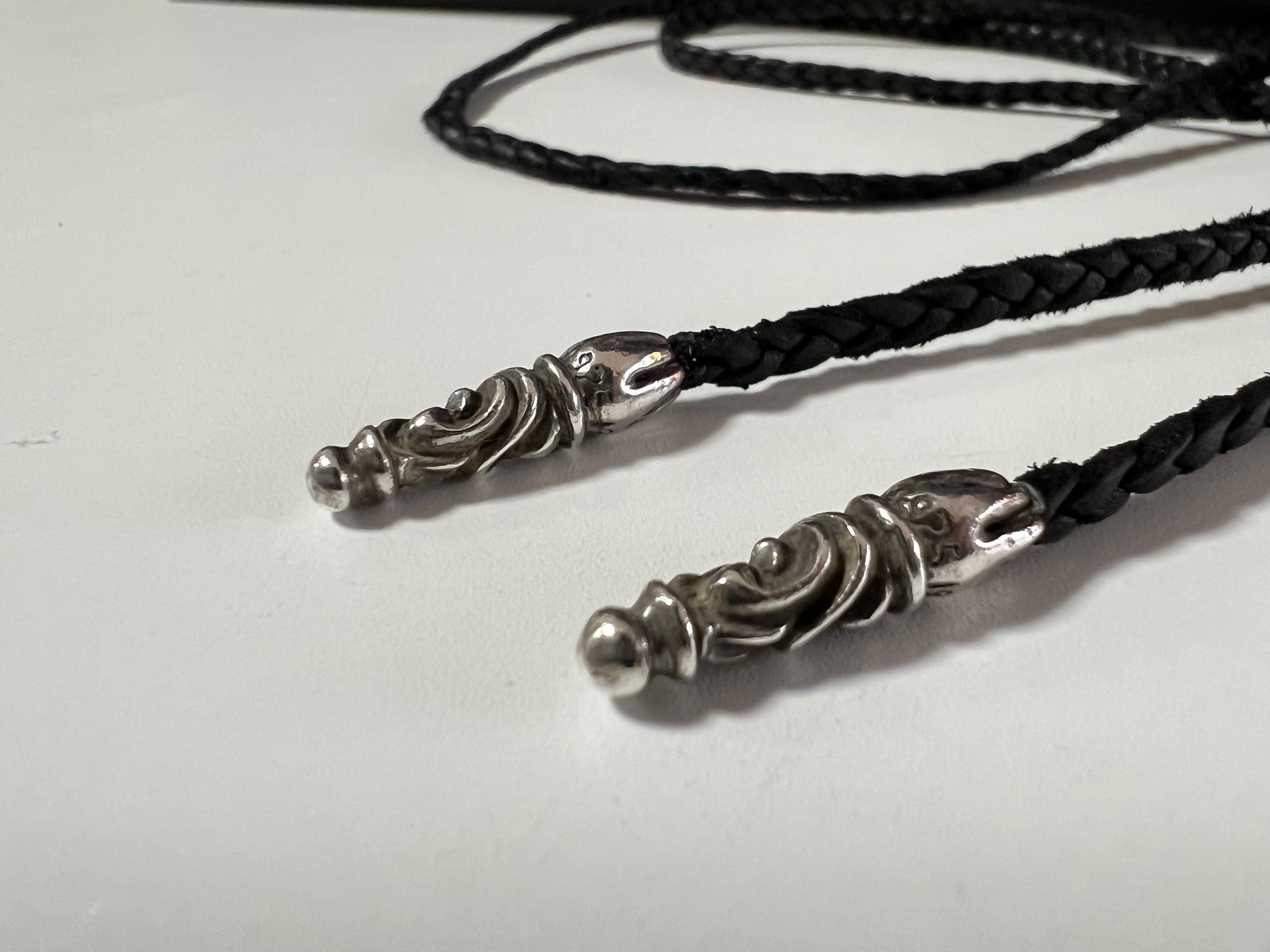 クロムハーツタイニースクロール レザーブレードチップ スモール