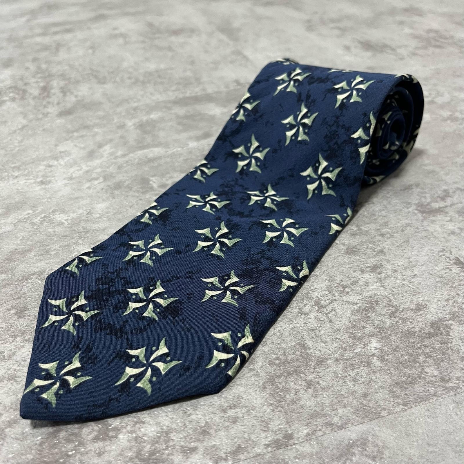 【Giorgio Armani】ジョルジオアルマーニ 総柄ネクタイ クロスモチーフ シルク100% メンズ イタリア製 ネイビー 紺色 グリーン 緑色 総柄ネクタイ ジャガード織り クラシックデザイン ビジネス向け ヴィンテージ