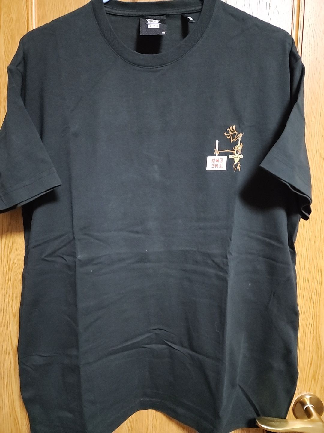 KITH Looney Tunes Carrot Tee "Black"