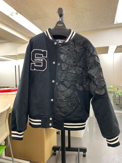 Supreme / New Era®/ MLB Varsity Jacket "Black"