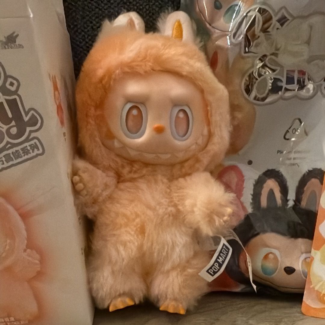 POP MART THE MONSTERS (LABUBU) Big into Energy Series Plush Pendant HAPPINESS