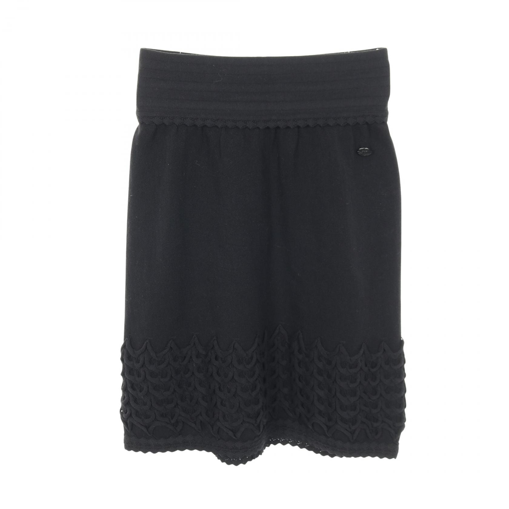 シャネル CHANEL ココマークボタン ニット スカート 衣料品 ボトムス ウール レディース ブラック系 P41981K03209 【中古】