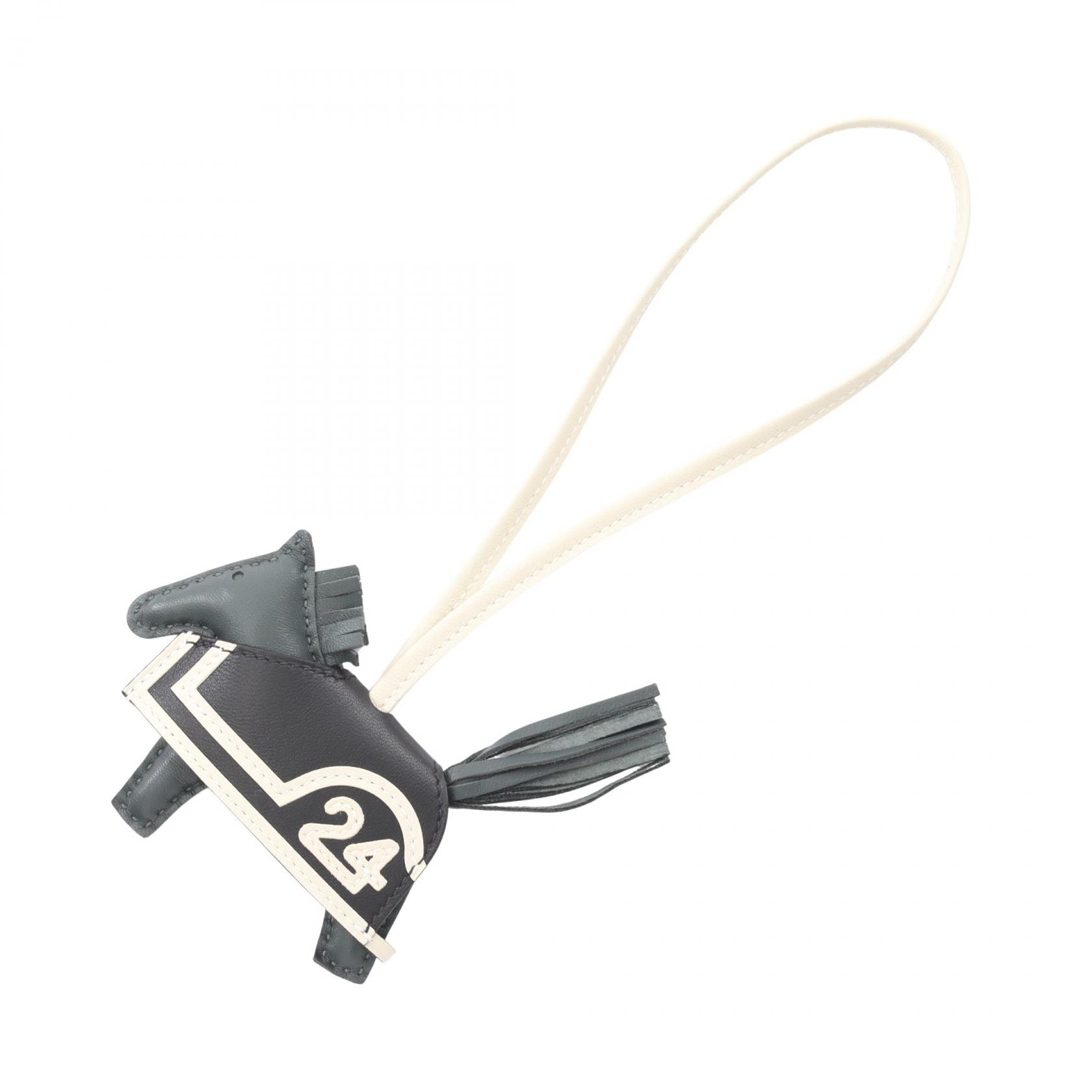 エルメス HERMES ロデオPM ロベオクール チャーム アクセサリー レザー アニョーミロ / ヴォースイフト アニョーミロ クレ K刻印(2025年製造) レディース グリーン系 / ホワイト系 / ブラック系/ ヴェールマングローブ