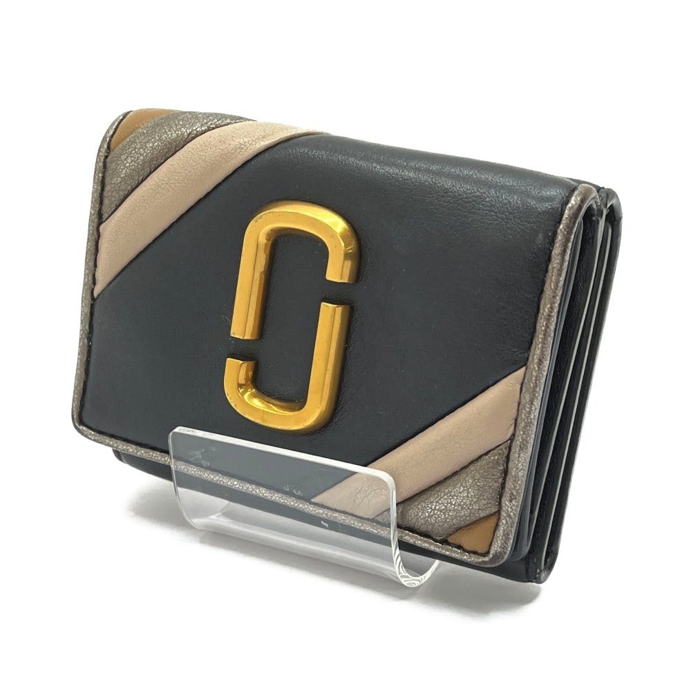 MARC JACOBS The Glam Shot Shiny Trifold Wallet "Black Multi"