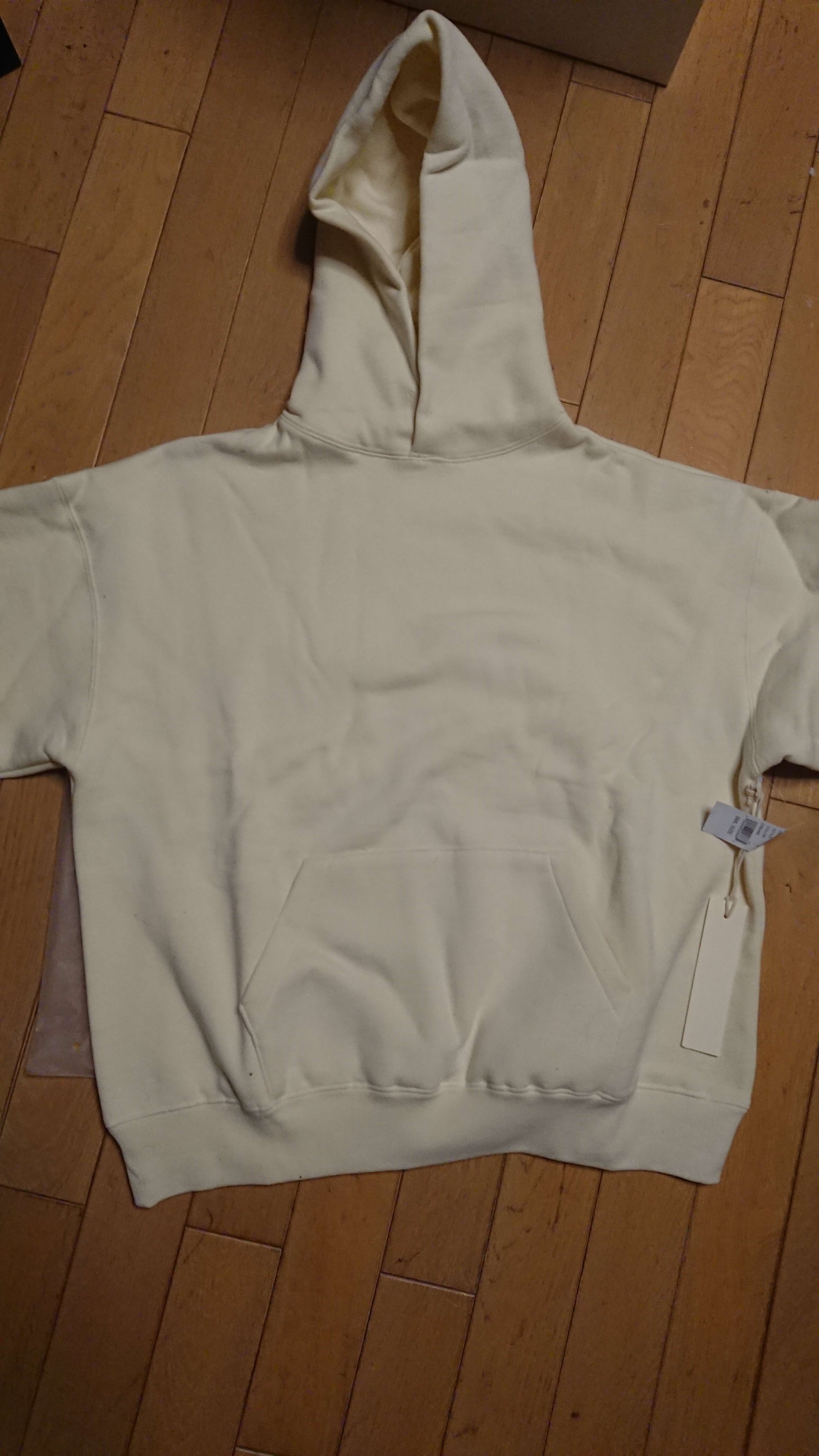 essentials グラフィックパーカー S クリーム