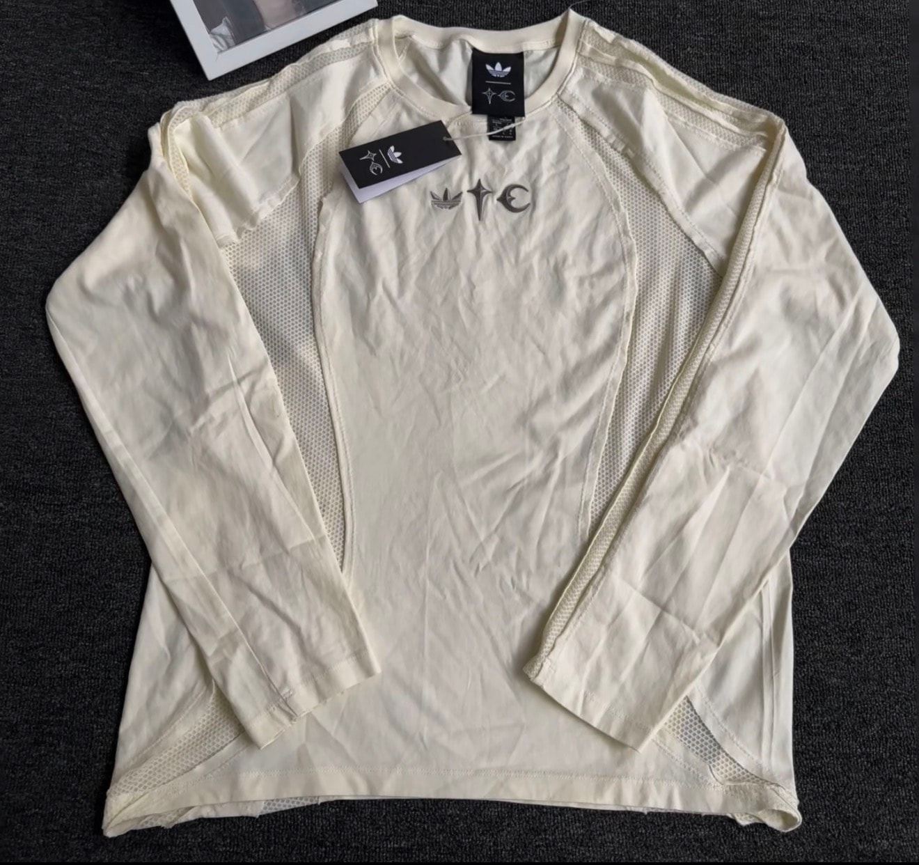 everyone J.30000 Logo Long Sleeve Tee 