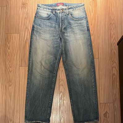 Supreme Distressed Loose Fit Selvedge Jean "Washed Indigo" (24SS)