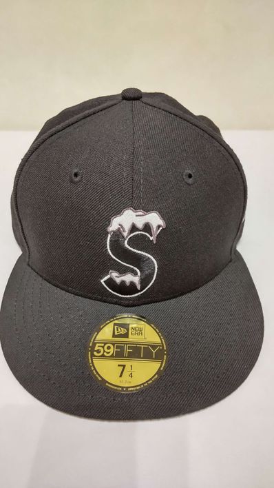 Supreme S Logo New Era® "Black" (20FW)