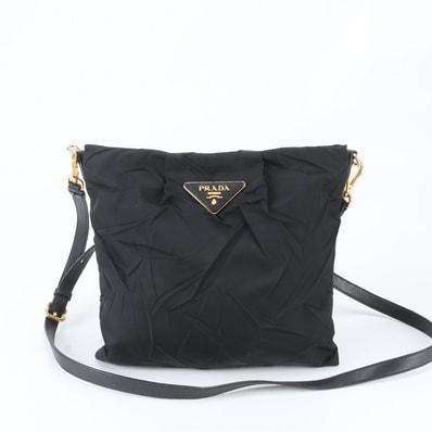 ■美品 プラダ テスート ナイロントライアングルロゴショルダーバッグ