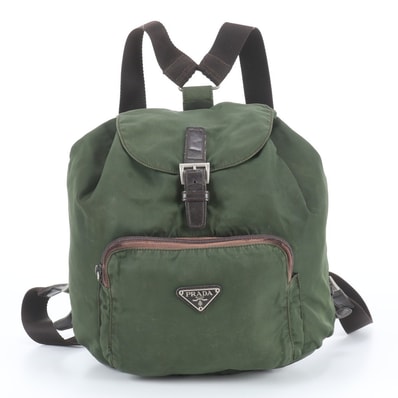 ■美品 プラダ テスート ナイロントライアングルロゴリュックサック