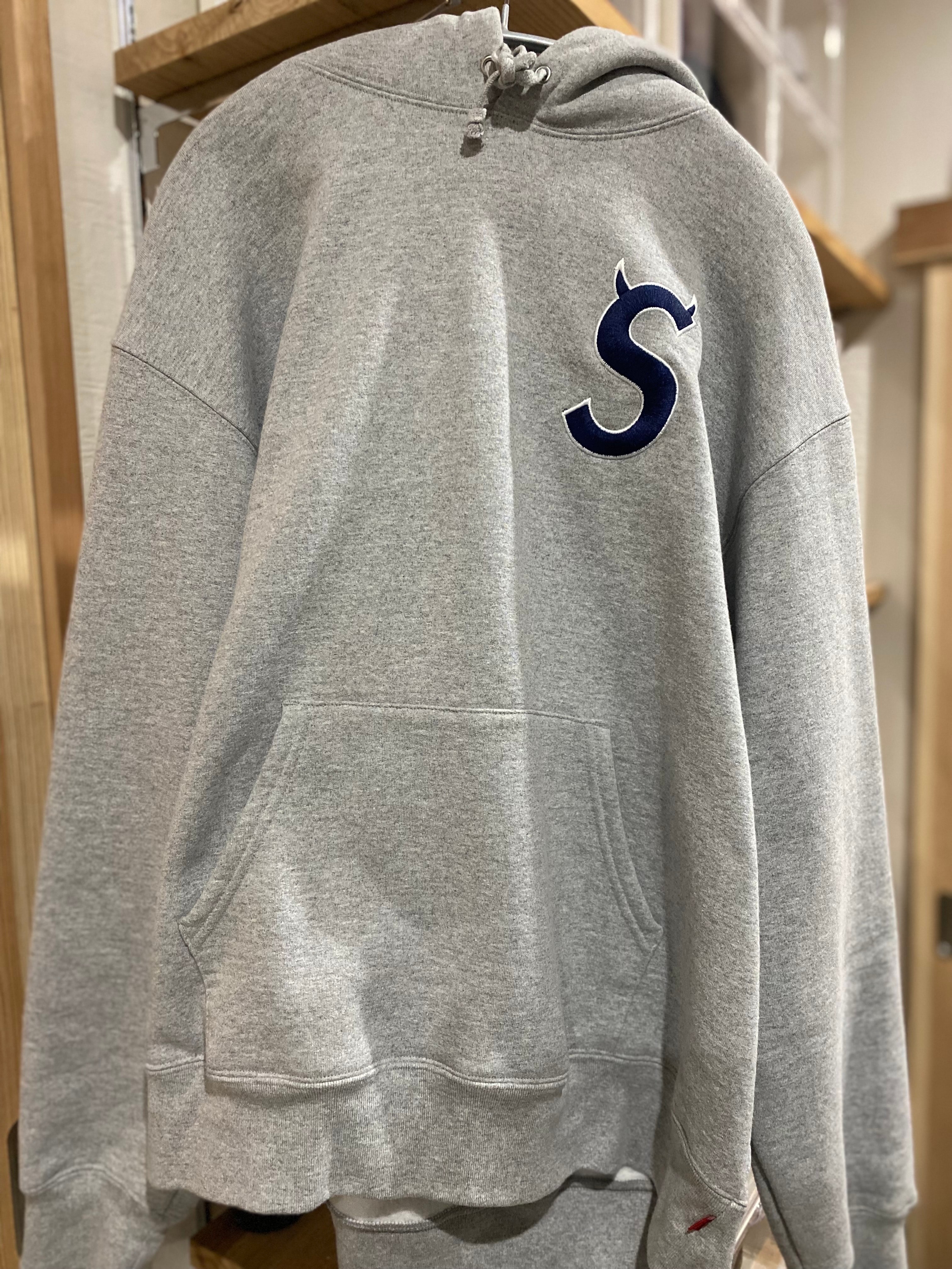 Supreme S Logo Hooded Sweatshirt "Heather Grey" (22FW)