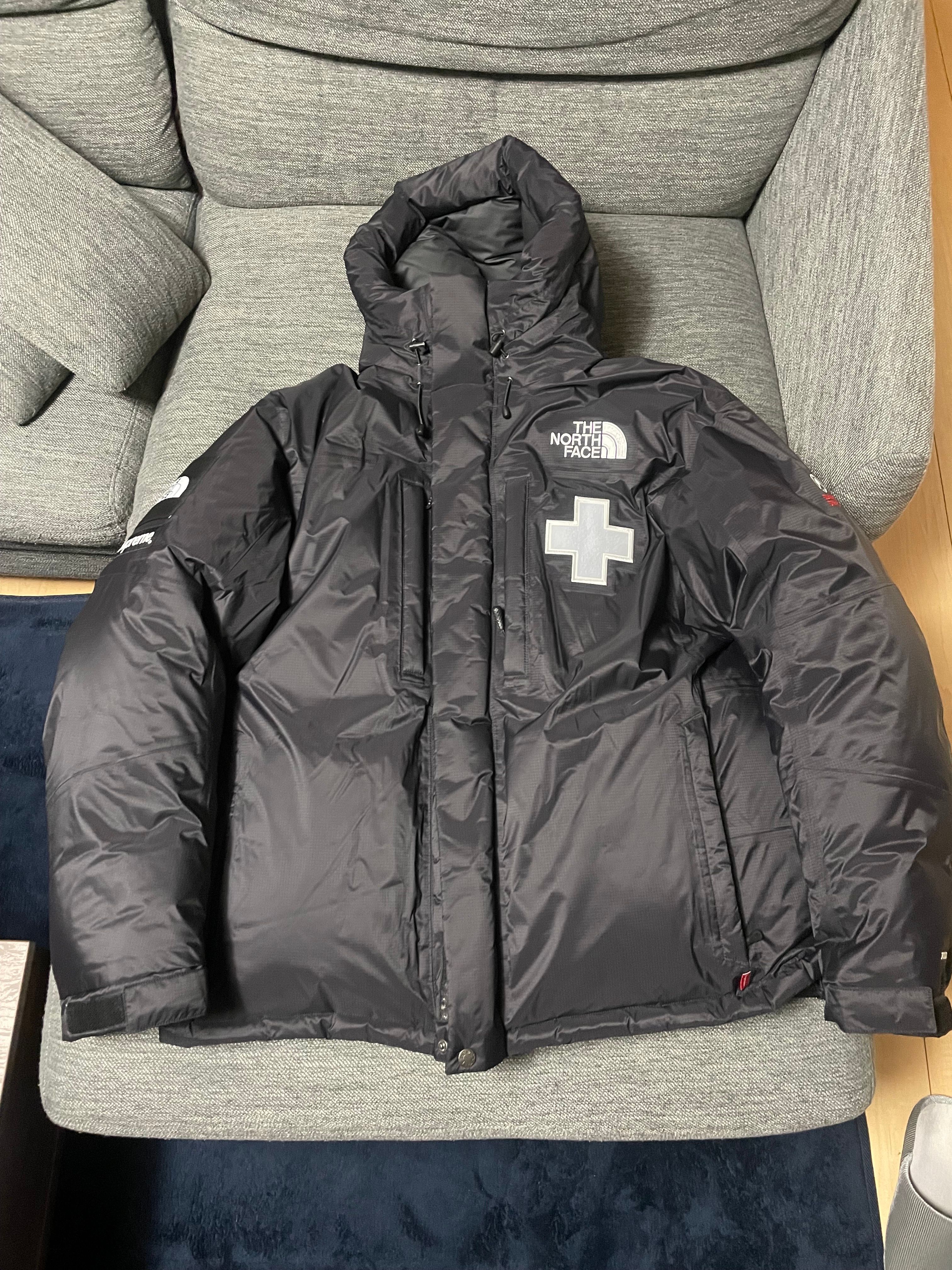 Supreme x The North Face Summit Series Rescue Baltoro Jacket "Black"