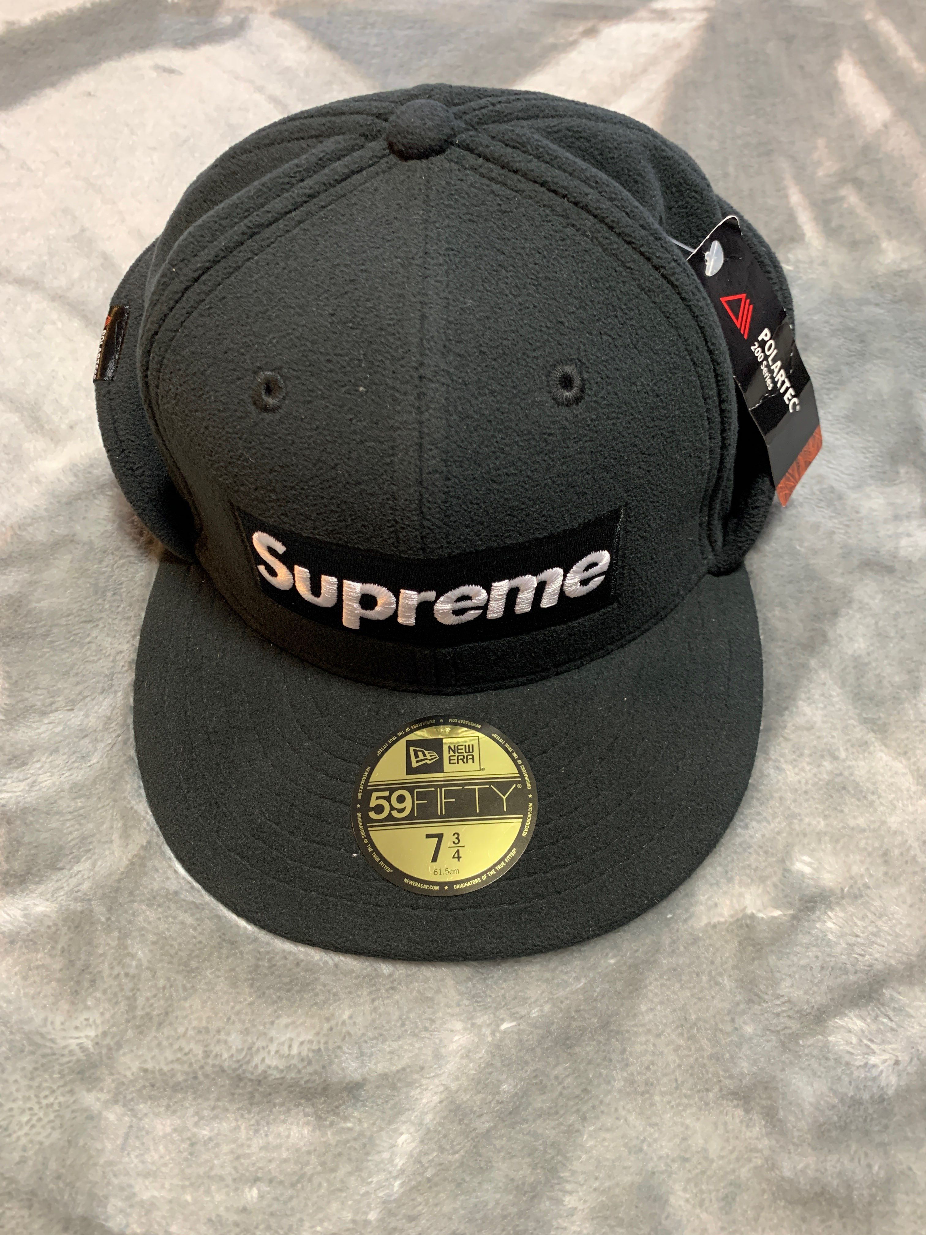 Supreme WINDSTOPPER Earflap Box Logo New Era "Black"