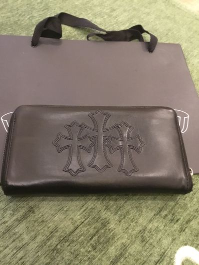 クロムハーツ セメタリークロスウォレット