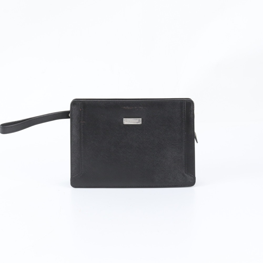 ■美品 バーバリー セカンドバッグ レザー