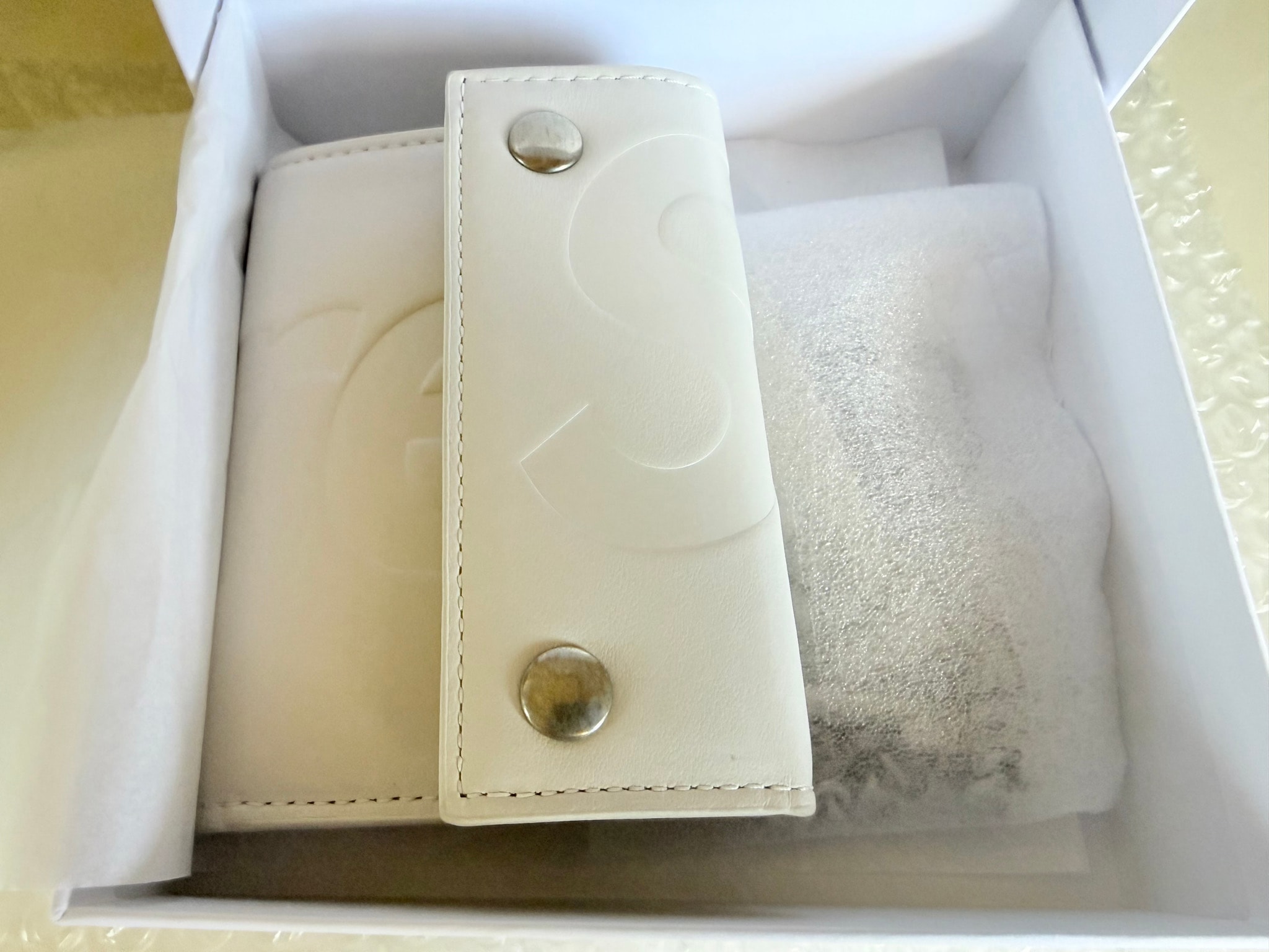Supreme Leather Chain Wallet (26SS) "White"