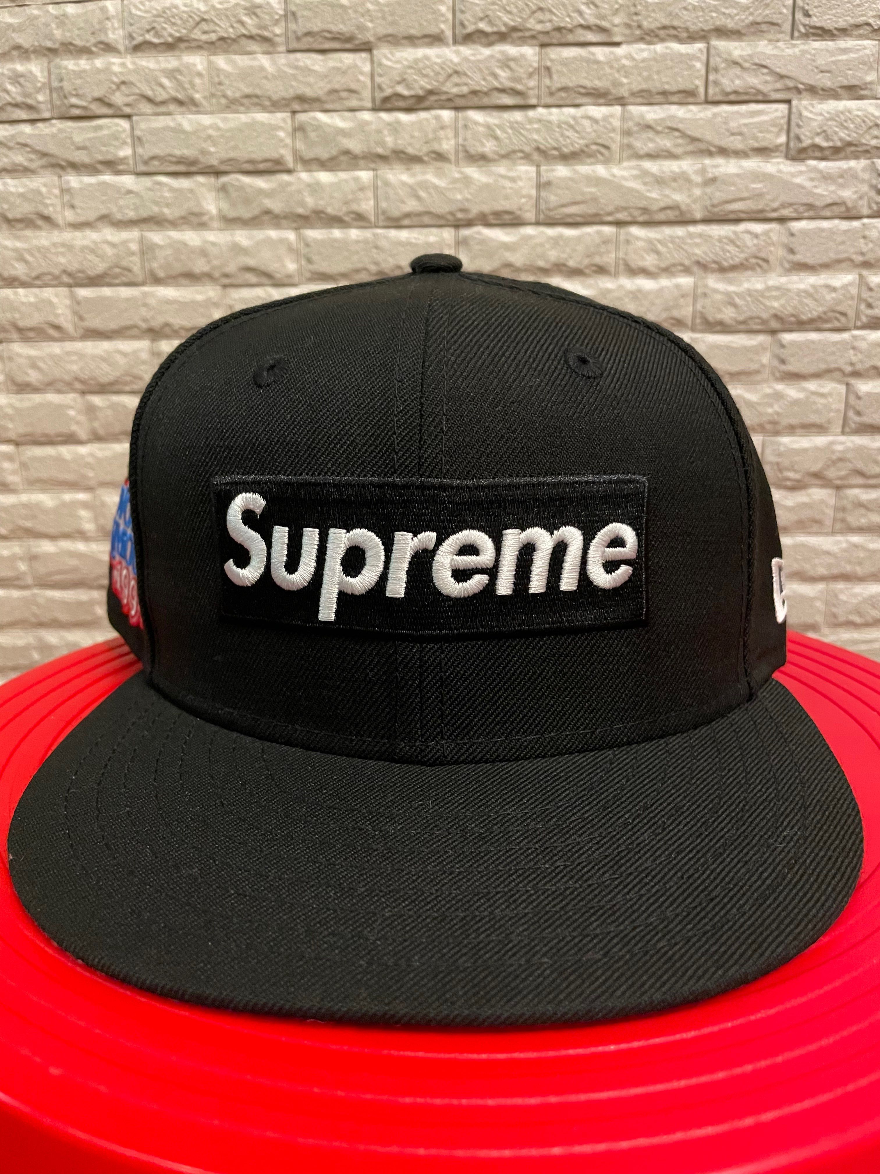 Supreme World Famous Box Logo New Era® "Black"