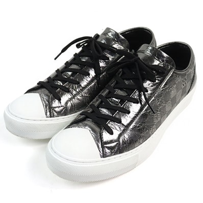 極美品 ルイヴィトン
ローカットスニーカー シルバー系 メンズ 9 1A90GA