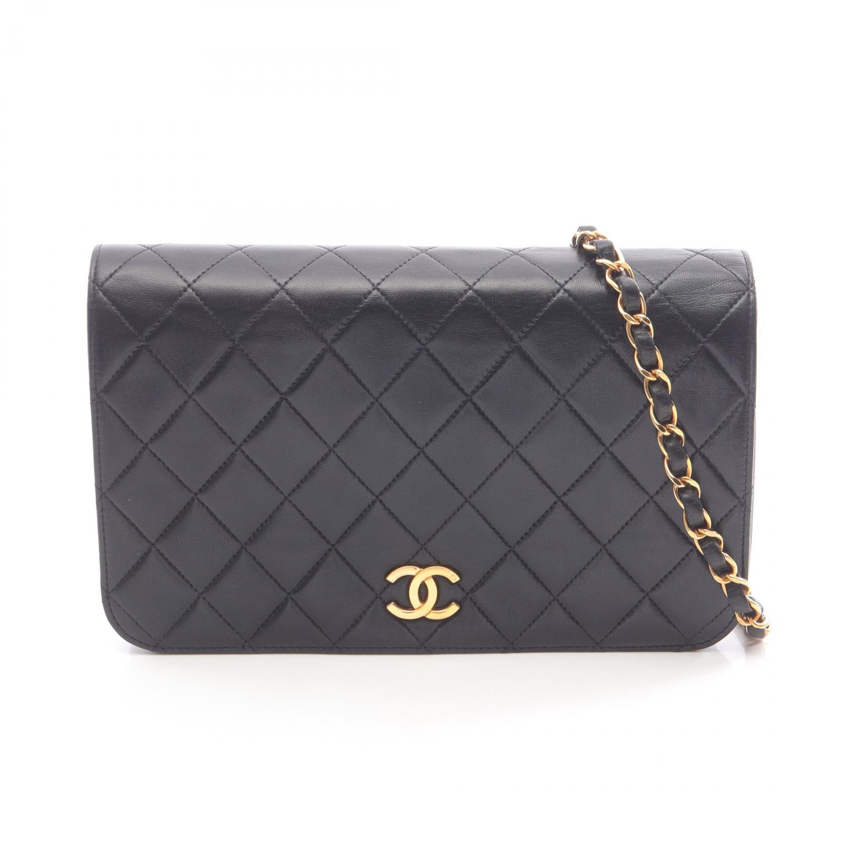 シャネル CHANEL マトラッセ フルフラップ ショルダーバッグ バッグ ラムスキン(羊革) レディース ブラック系 【中古】