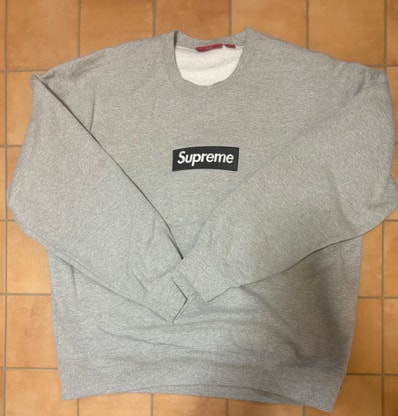 Supreme Box Logo Crewneck "Heather Grey" (22FW)