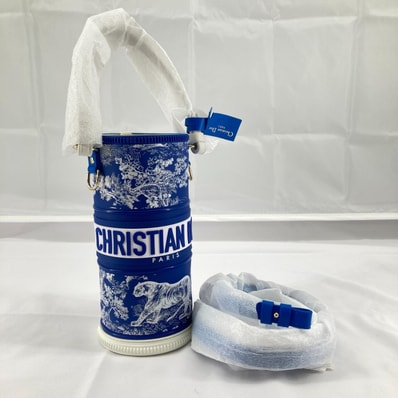 Christian Dior(クリスチャン・ディオール)ボトルホルダー トワルドゥジュイ ラバー ブルー×ホワイト