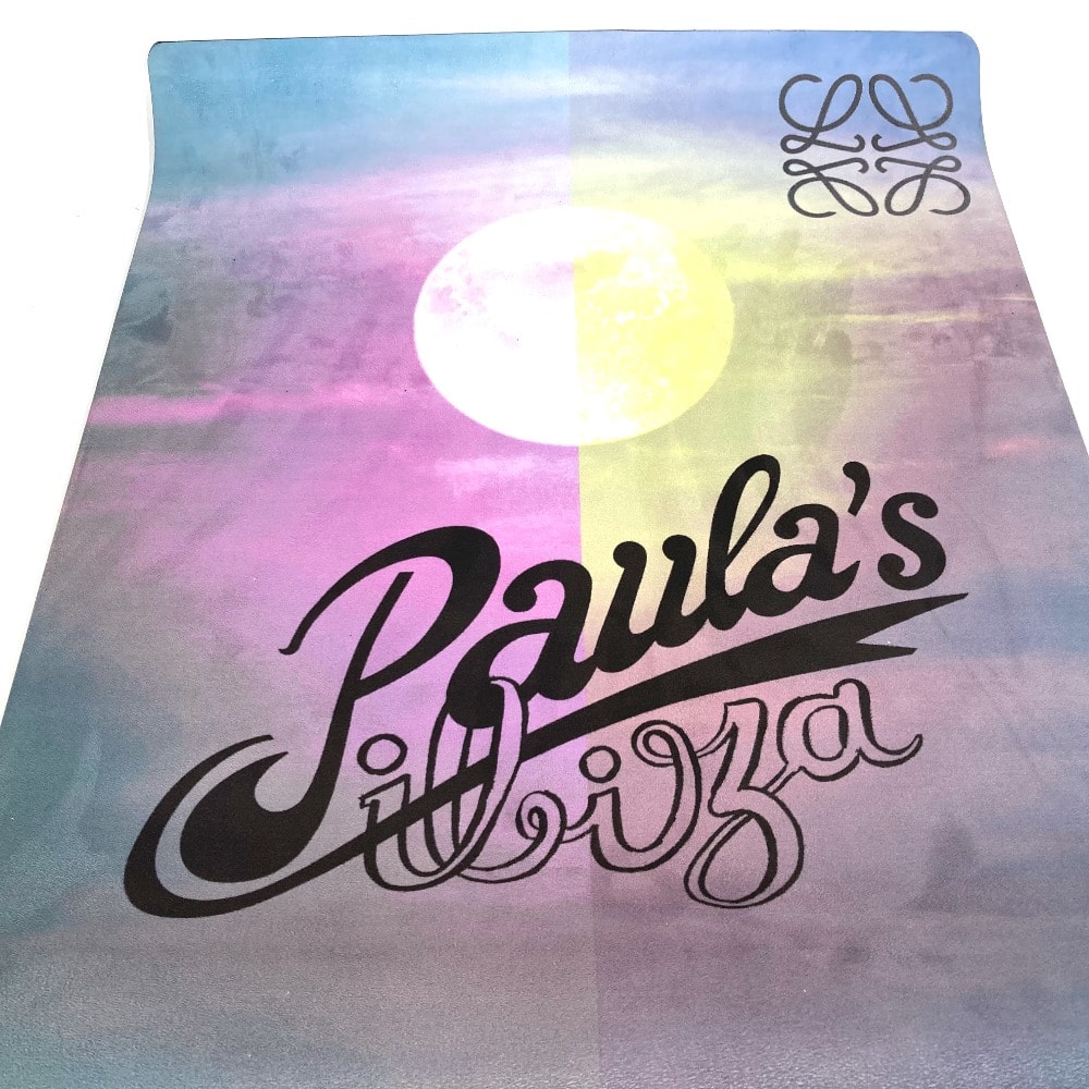 ロエベ LOEWE ロゴ ヨガマット yoga キャリーストラップ付 Paula's Ibiza パウライビザ エクササイズマット 筋トレ トレーニングマット ストレッチマット インテリア 雑貨 ポリウレタン マルチカラー 未使用