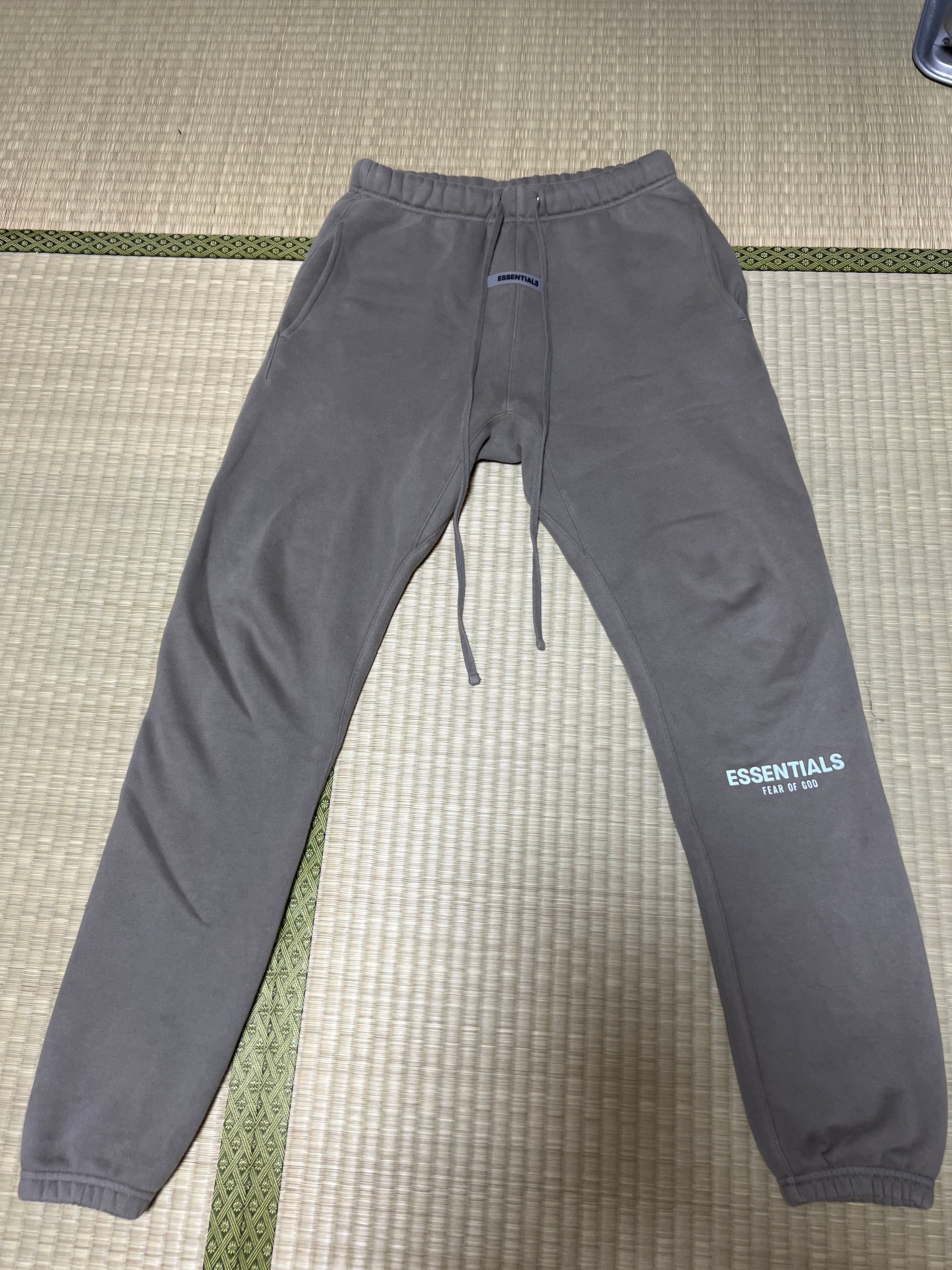 FEAR OF GOD ESSENTIALS Sweatpants (SS20) "Grey"
