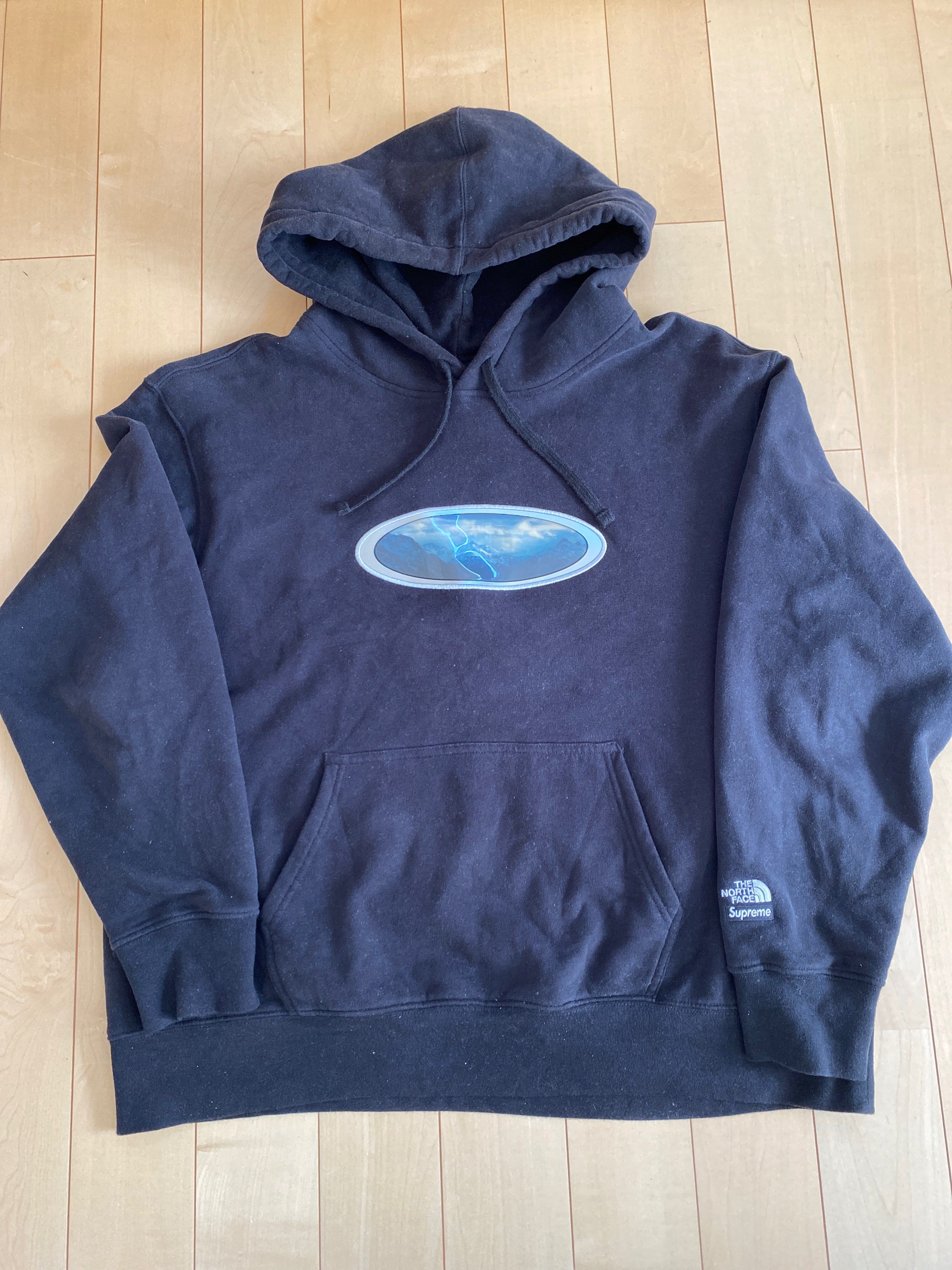 Supreme x The North Face Lenticular Mountains Hooded Sweatshirt "Black"