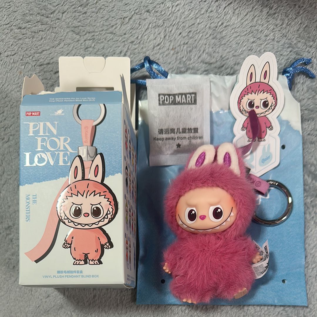 POP MART THE MONSTERS (LABUBU) Pin for Love Series-Vinyl Plush Pendant (N-Z) Q