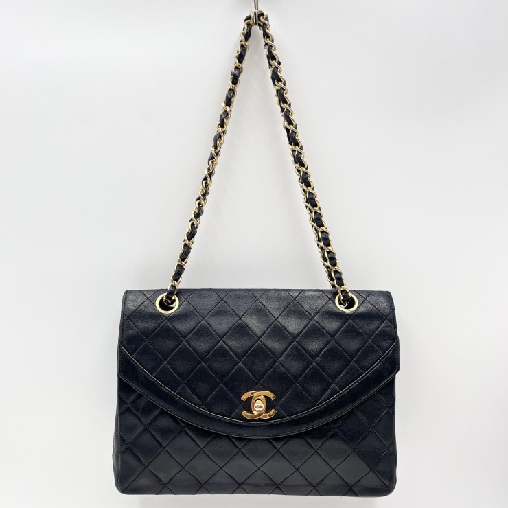 CHANEL(シャネル)マトラッセ ヴィンテージ チェーンショルダーバッグ ラムスキン ネイビー系 ココマーク ゴールド レディース【中古】