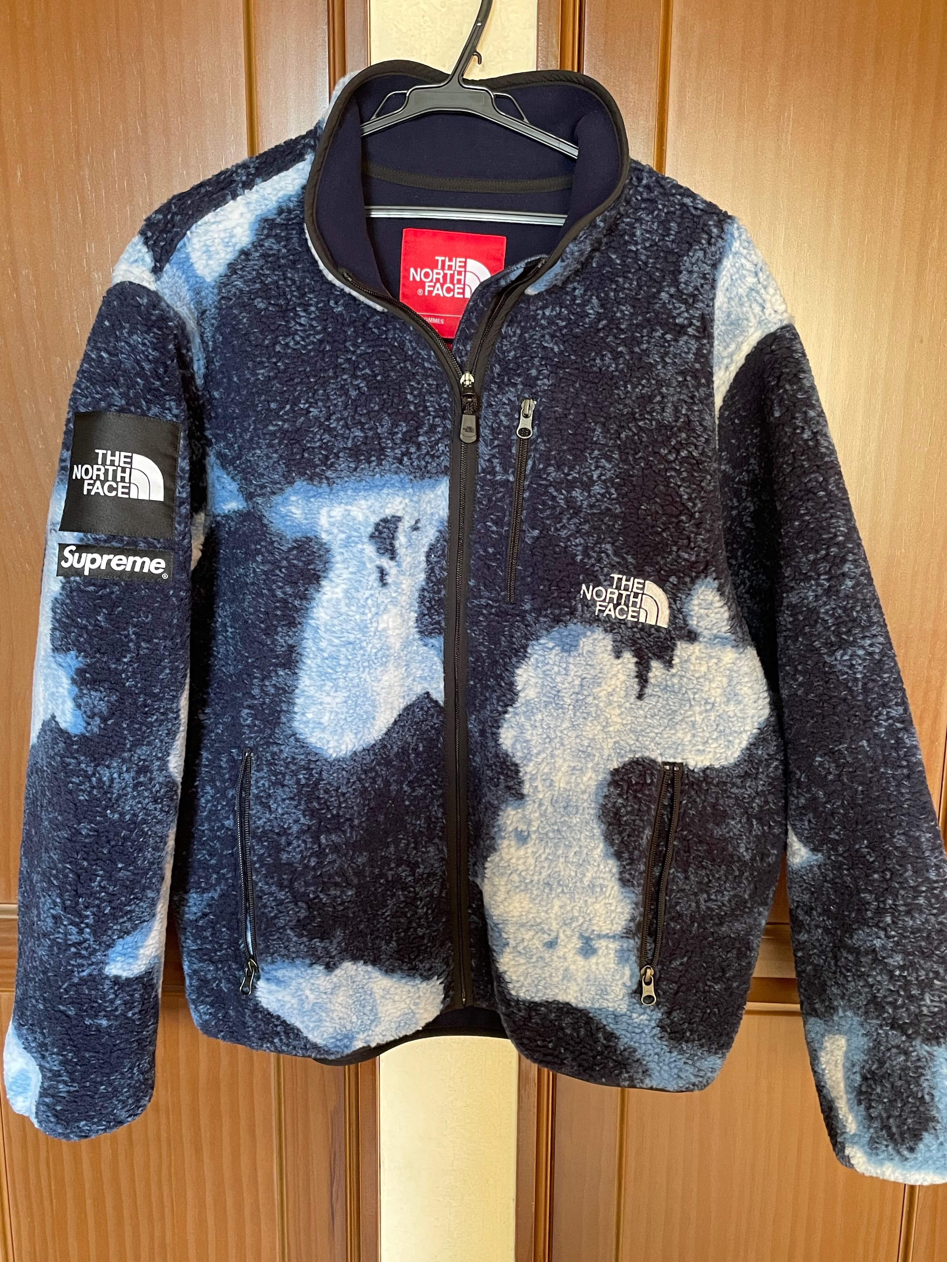 Supreme x The North Face Bleached Denim Print Fleece Jacket "Indigo"