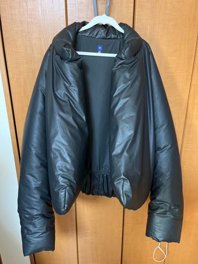 Yeezy Gap Round Jacket "Black"