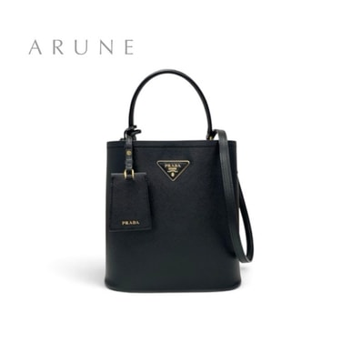 プラダ PRADA バッグ ショルダーバッグ ブラック パニエ サフィアーノ レザー キュイール トライアングルロゴ ハンドバッグ ショルダーバッグ 2way