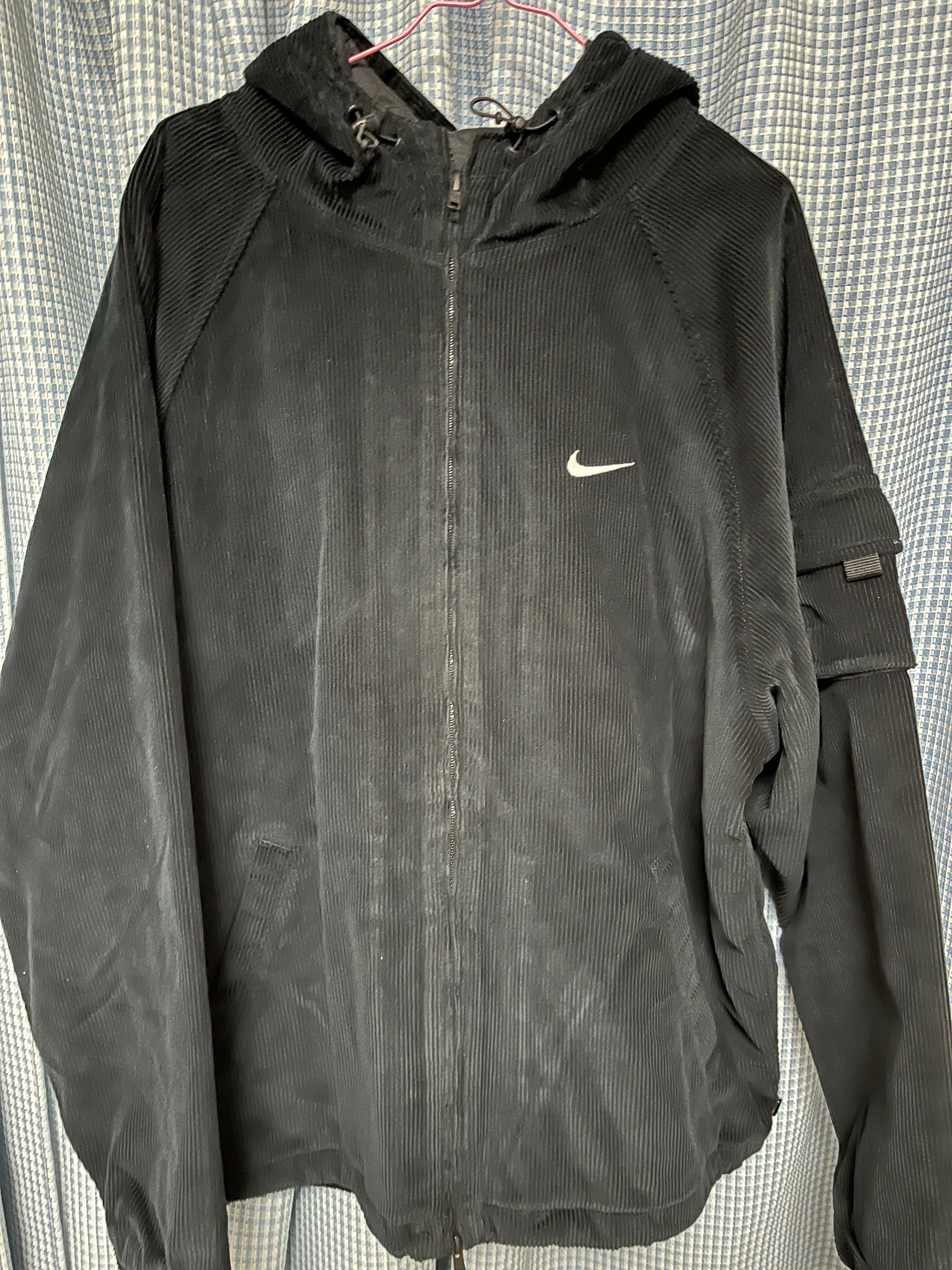 Supreme / Nike Arc Corduroy Hooded Jacket "Black"