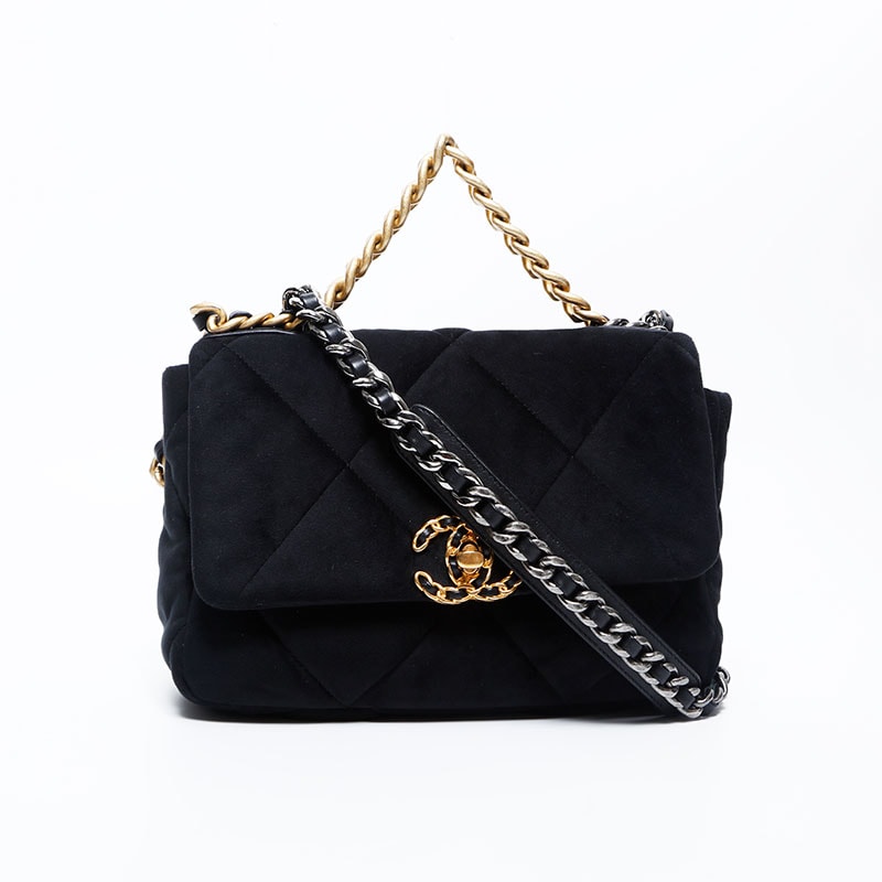 シャネル CHANEL 30番台 ベルベット Chanel19 ショルダーバッグ【中古】