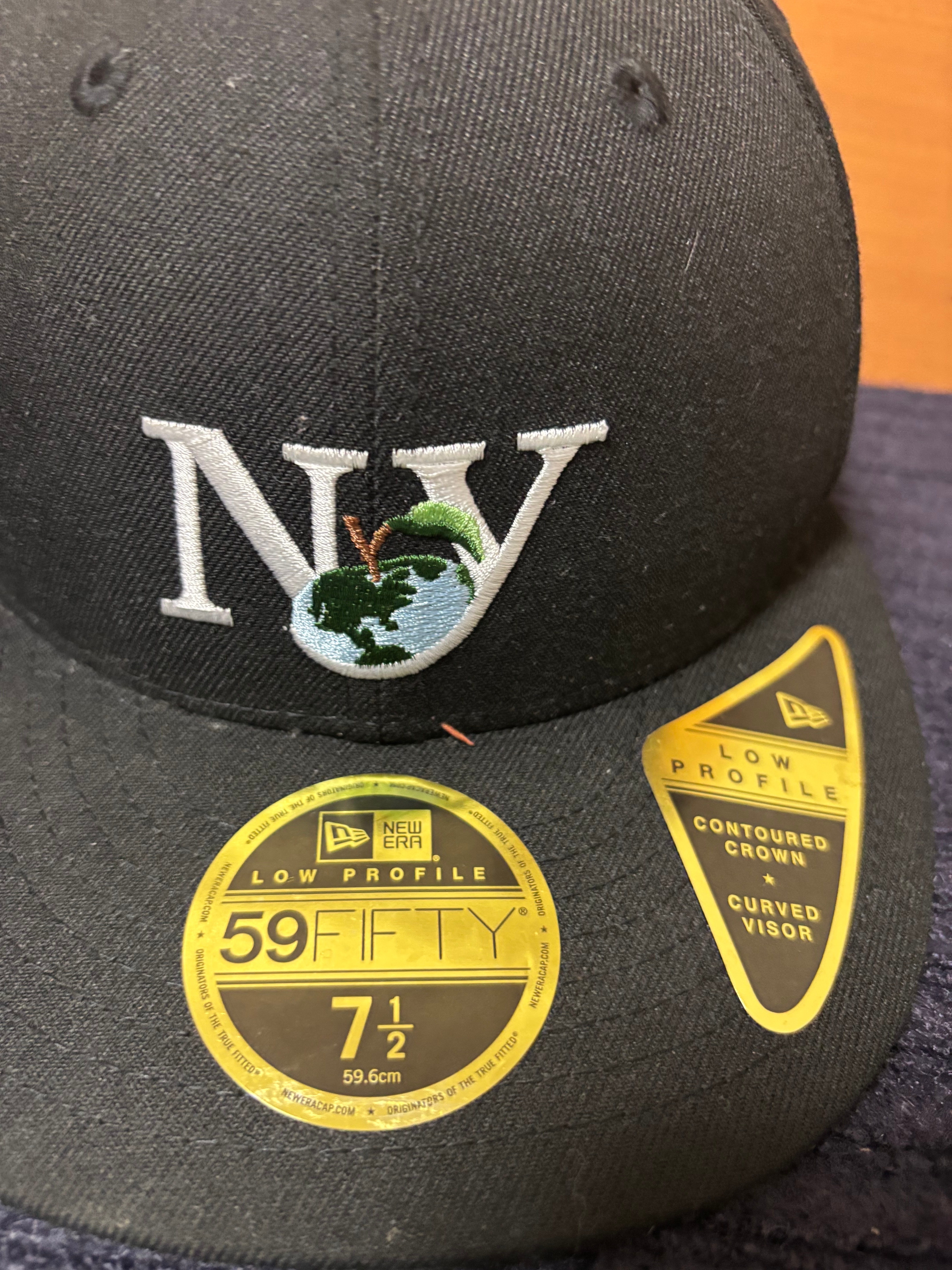 KITH for New Era Ny To The World Low Profile "Black"