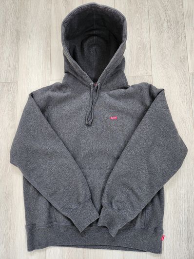 Supreme Small Box Hooded Sweatshirt "Black" (22FW)
