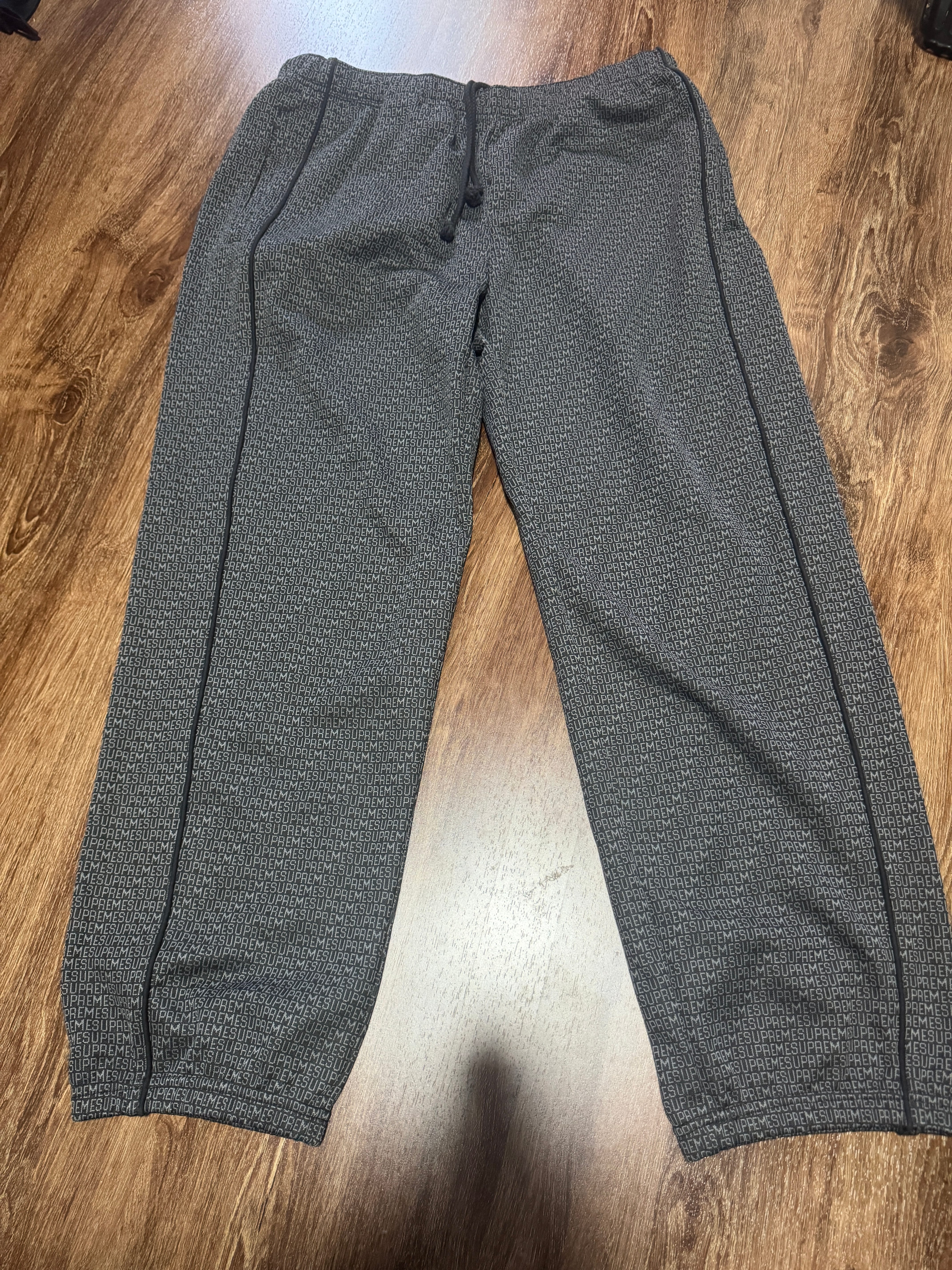 Supreme Track Pant "Black"