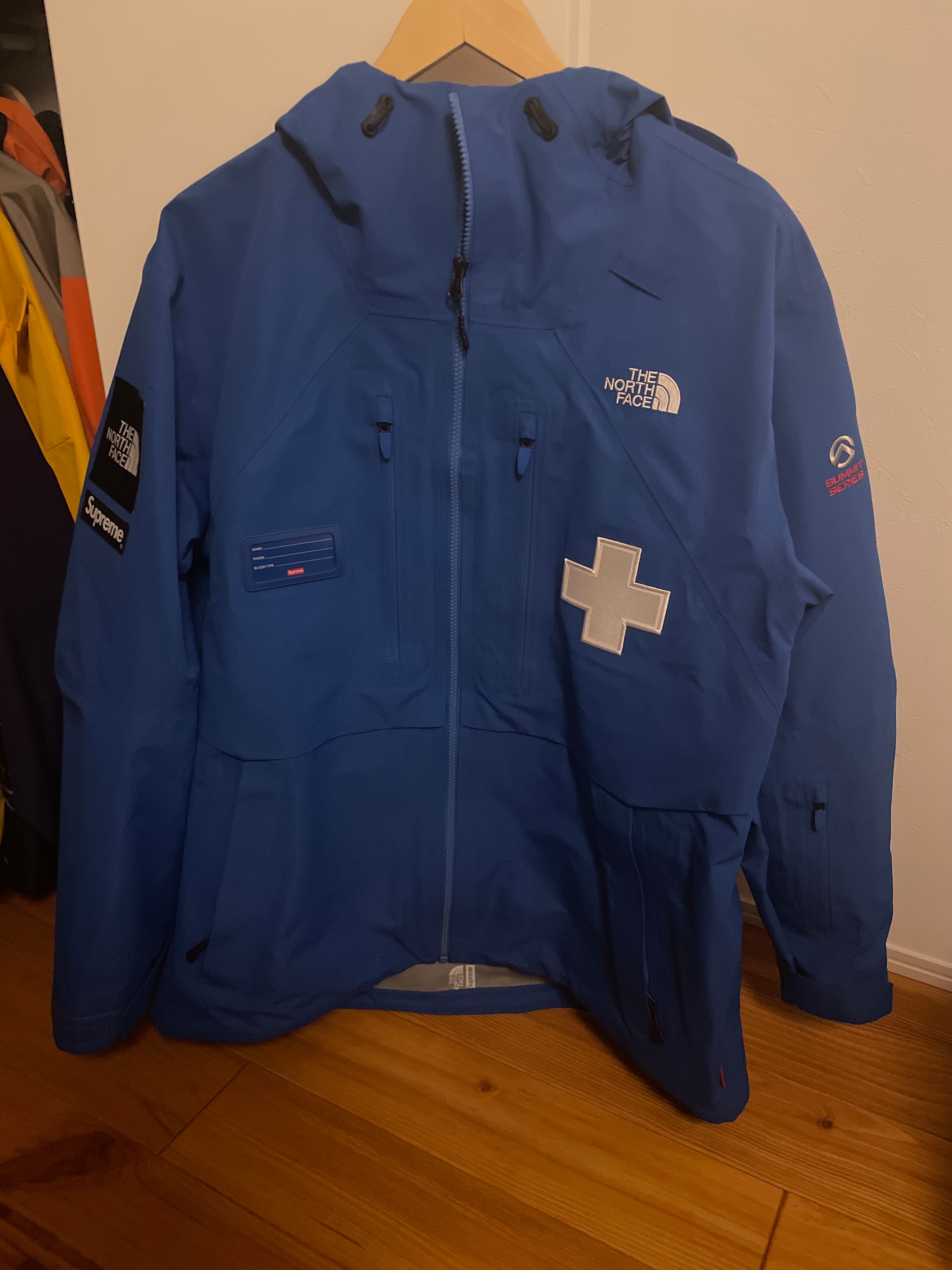 Supreme x The North Face Summit Series Rescue Mountain Pro Jacket "Blue"