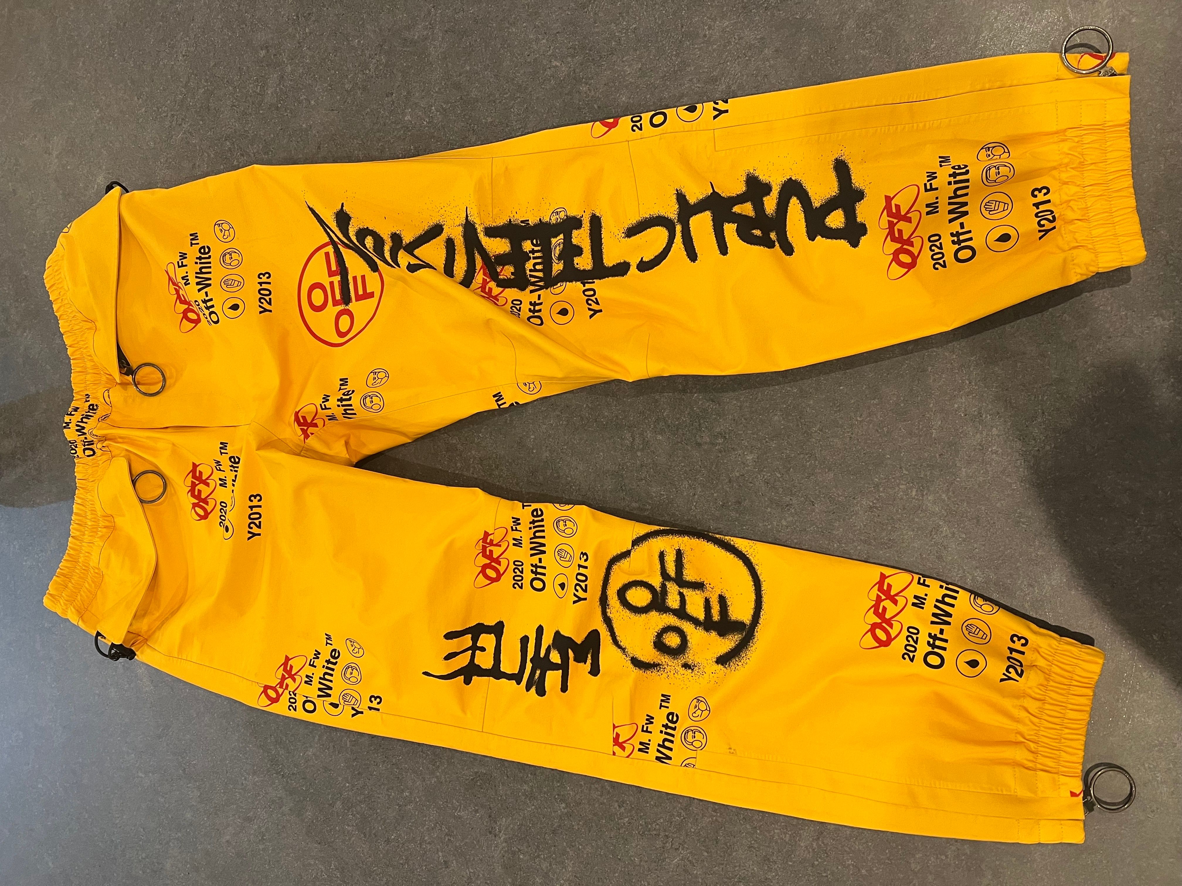 off-whiteゴアテックスパンツ