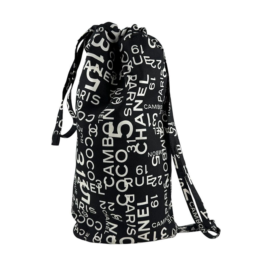 シャネル CHANEL ショルダーバッグ 巾着バッグ ビーチバッグ バイシーライン キャンバス ブラック×ホワイト レディース【中古】 z6552
