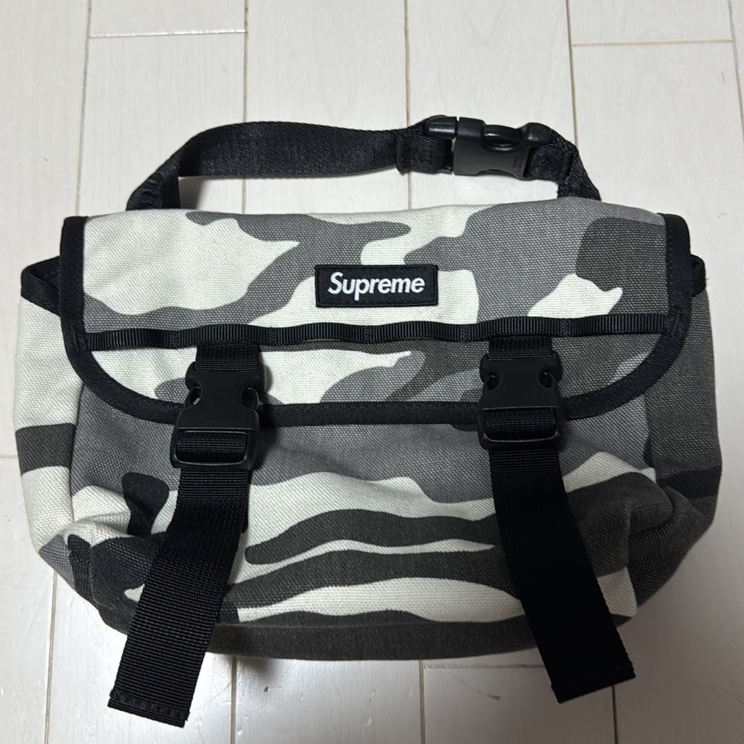 Supreme 25SS Mini Messenger Bag "Snow Camo"