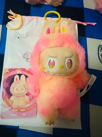 POP MART THE MONSTERS (LABUBU) Big into Energy Series Plush Pendant LOYALTY