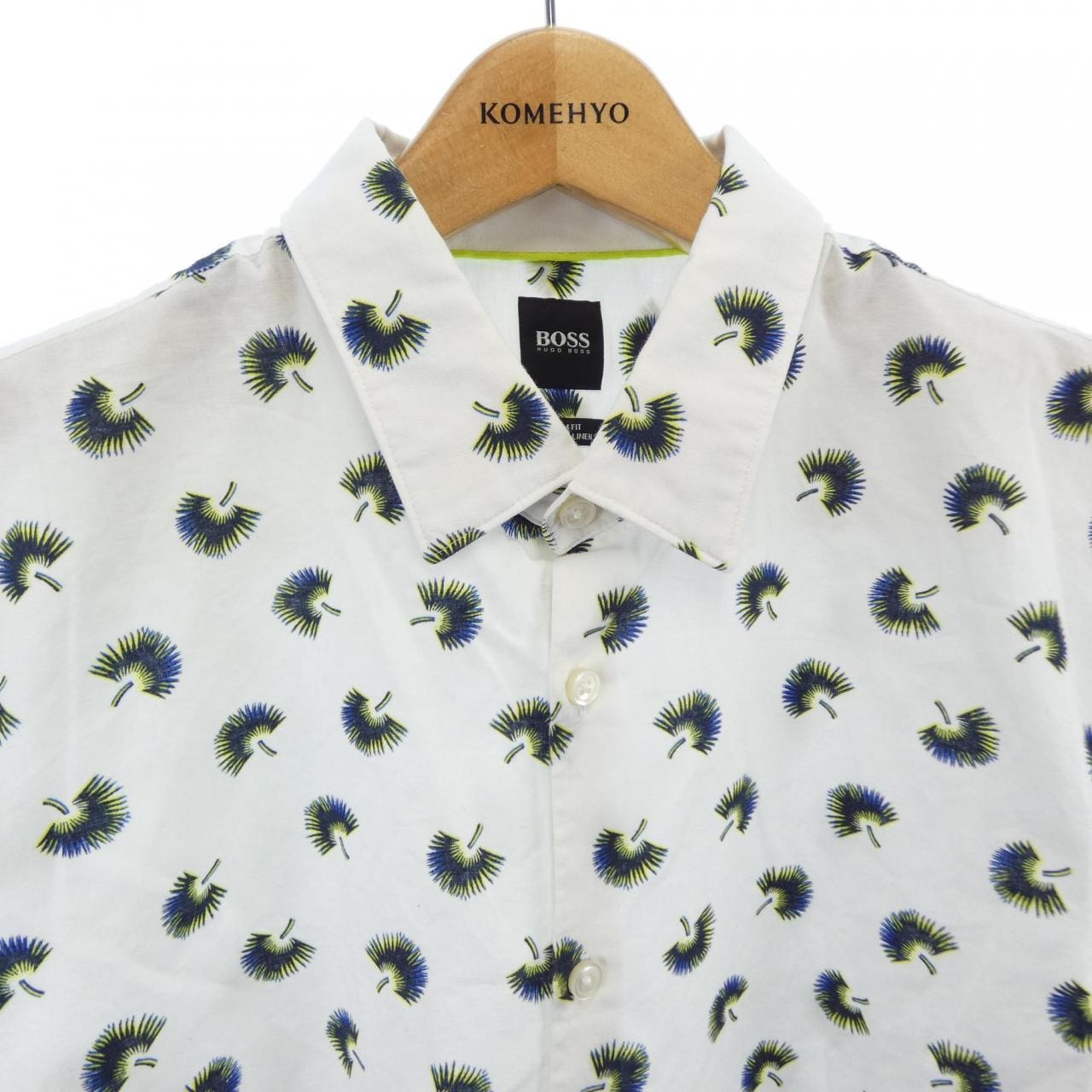 C (やや傷や汚れあり)】ボス BOSS S/Sシャツ Lのブランド古着・中古服