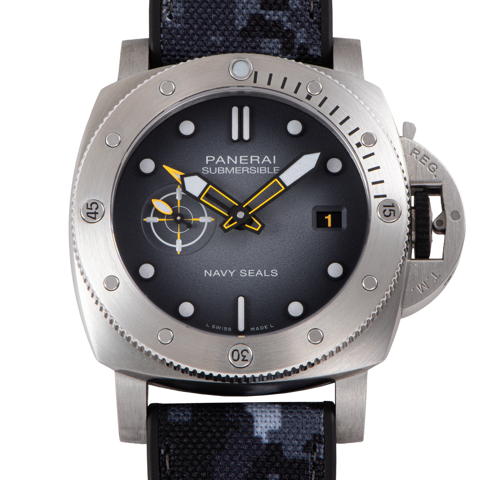 OFFICINE PANERAI オフィチーネパネライ サブマーシブル ネイビーシールズ GMT PAM01323 ブティック限定モデル  ステンレススチール【中古】
