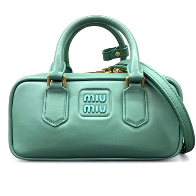 miumiu 展示品級美品 ミュウミュウ アルカディ レギュラー 2way ハンドバッグ ショルダーバッグ 5BB142 ICチップ確認済 レザー ミント グリーン クロスボディ ポシェット ロゴ 美品 SAランク 中古 鑑定済 ミュウミュウバッグ