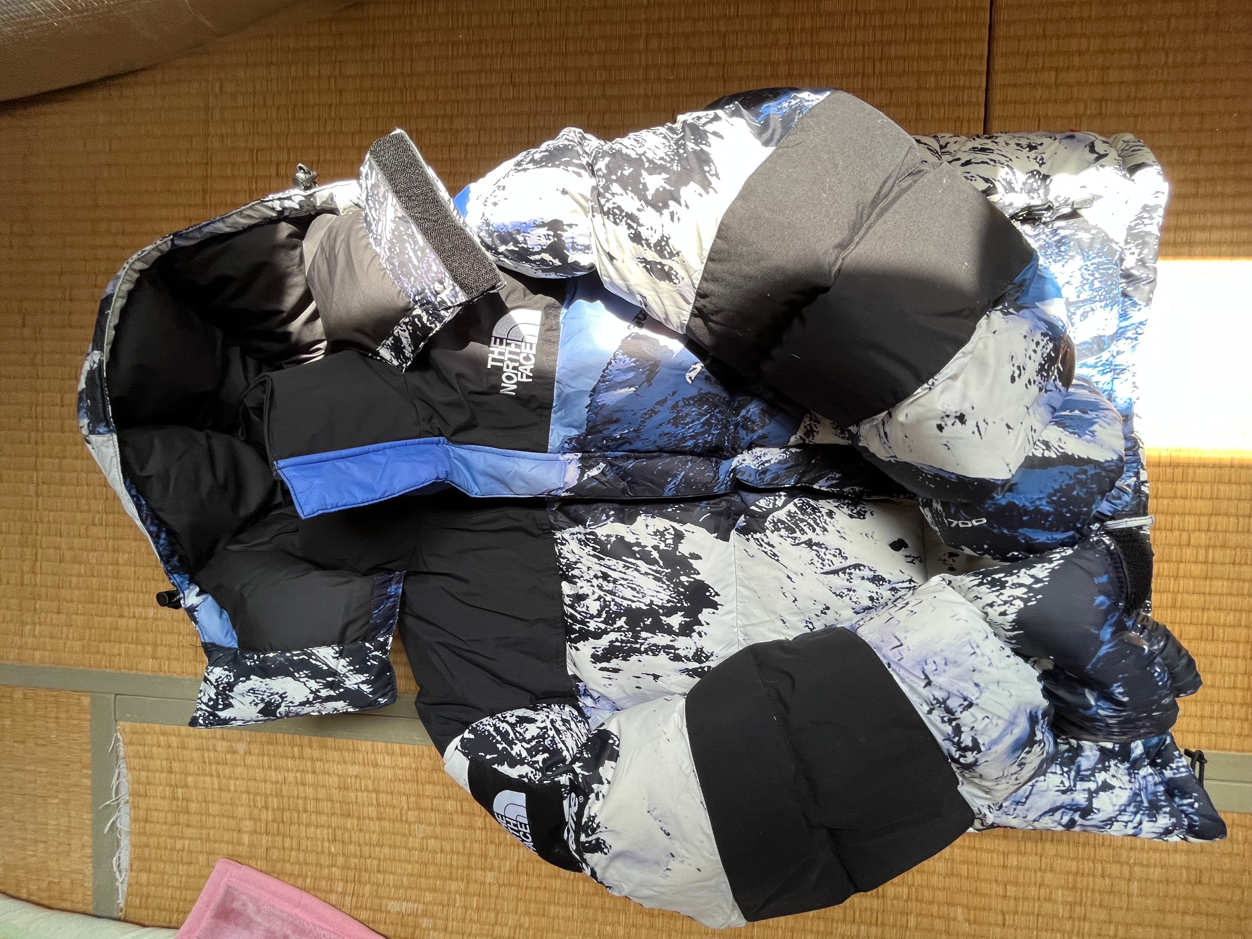 Supreme x The North Face Mountain Baltoro Jacket "Blue"